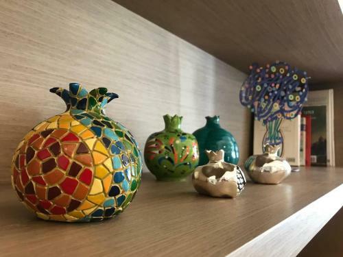 Italian Design Apartment In Rotchild /habima