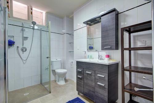 Lisetta - By Beach Apartments Tlv