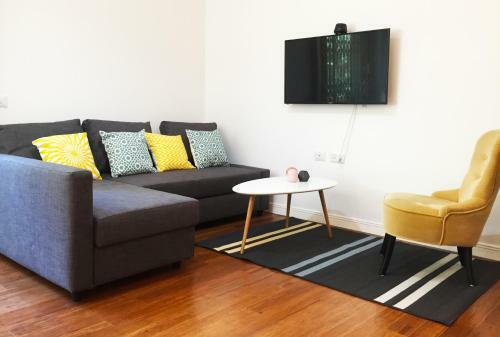 Simply Apartments - Idelson Street
