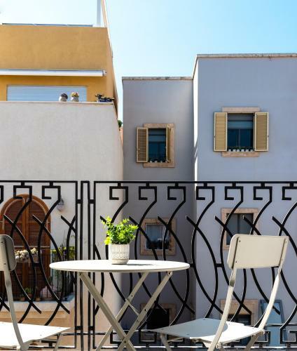 Kedem - By Beach Apartments Tlv