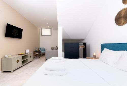 Kedem Underground - By Beach Apartments Tlv