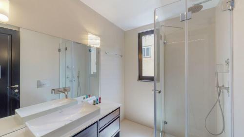Apartamento Precious 3br Near Dizengoff Center By Holyguest