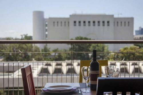Apartamento Simple 2br In Sderot Chen 1 By Holyguest