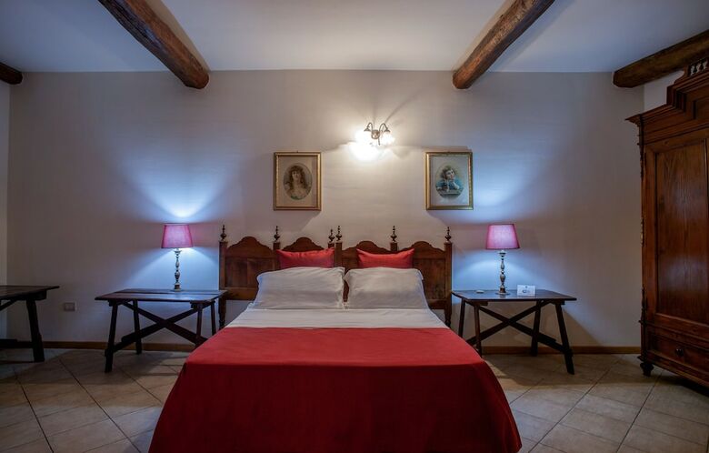 Hostal Corte Cristina