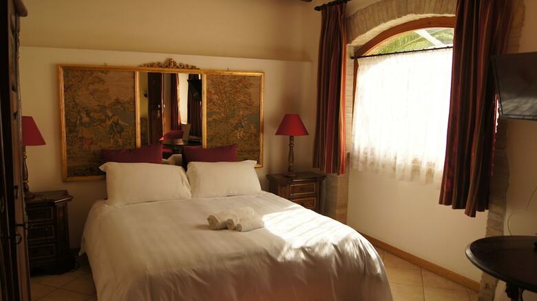 Hostal Corte Cristina