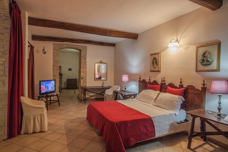 Hostal Corte Cristina