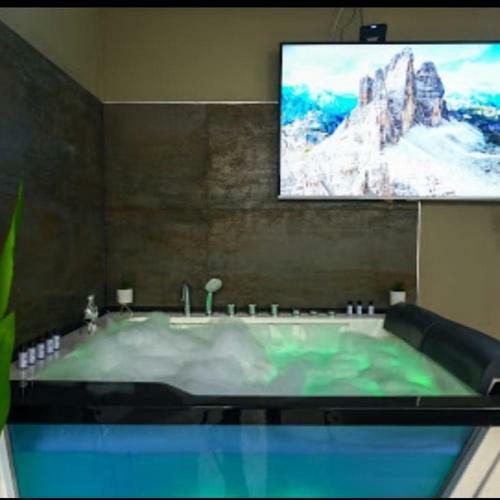 Bed & Breakfast Sky City