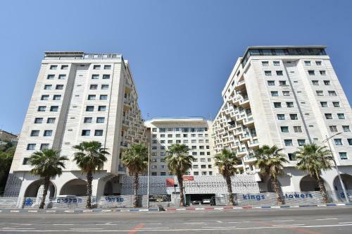 Apartamento Kings Towers