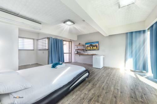 Hotel Nofim Suites