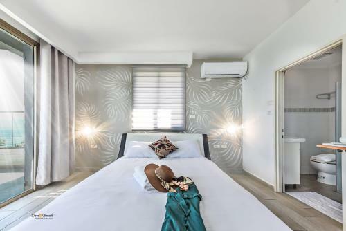 Hotel Nofim Suites