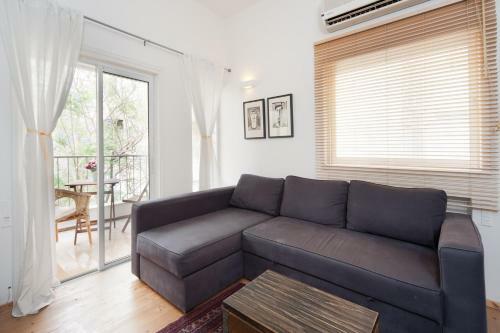 Apartamento Astonishing Renovated And Spacious 1br Apt
