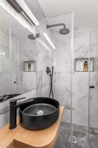 Magical Apartments, In Front To Mamilla Mall