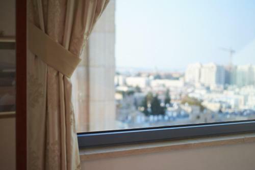 Luxury Quiet Apartment In Central Jerusalem