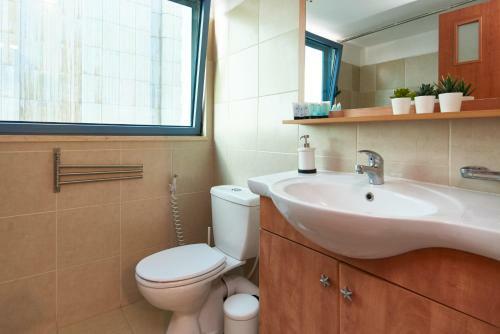 Luxury Quiet Apartment In Central Jerusalem