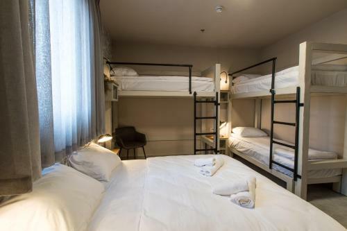 Albergue Irouah Boutique El-rom