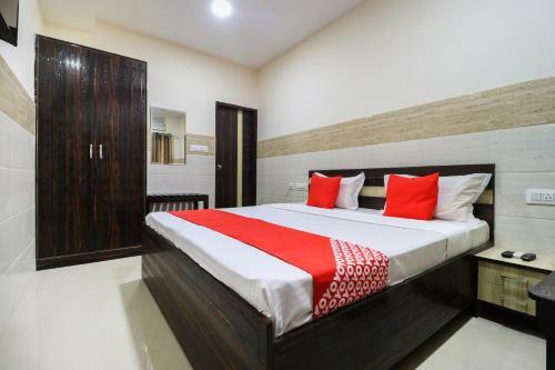 Oyo 49095 Hotel K Fort