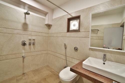 Hotel Marigold Mount Abu With Swimming Pool