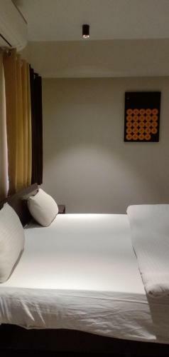 Hotel Marigold Mount Abu With Swimming Pool