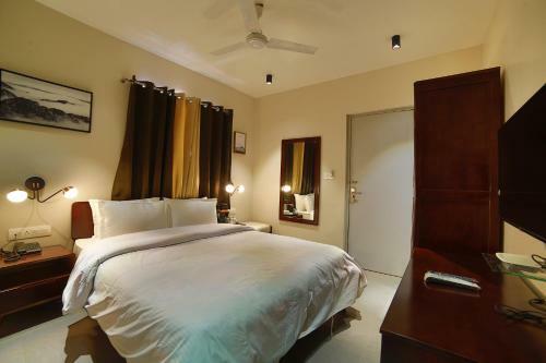Hotel Marigold Mount Abu With Swimming Pool
