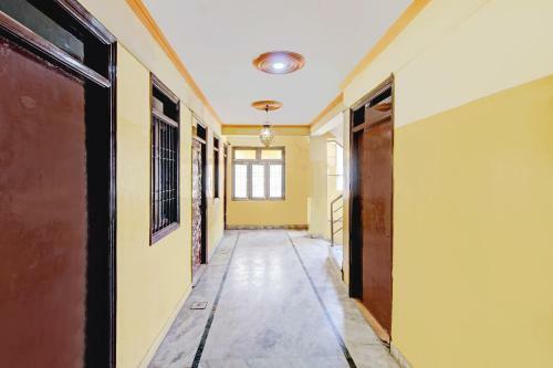 Oyo 79416 Hotel Maharani Residency