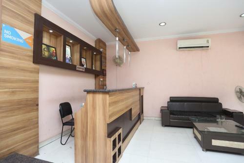 Capital O 41218 Hotel Nouva