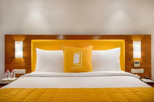 Hotel Bloomsuites L Ahmedabad
