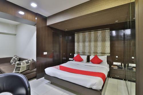 Oyo 44976 Metro Park Hotel