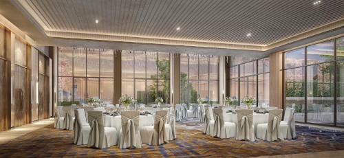 Hotel Courtyard By Marriott Ahmedabad Sindhu Bhavan Road
