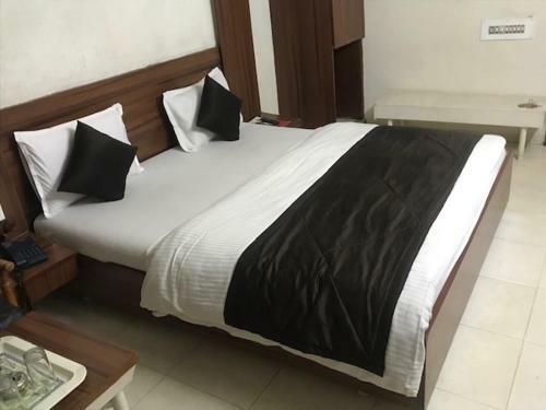 Hotel Mansarovar