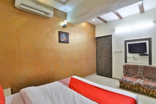 Oyo 2174 Hotel Radhey Inn