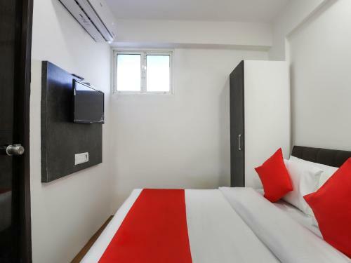 Oyo 40139 Hotel Peradiot