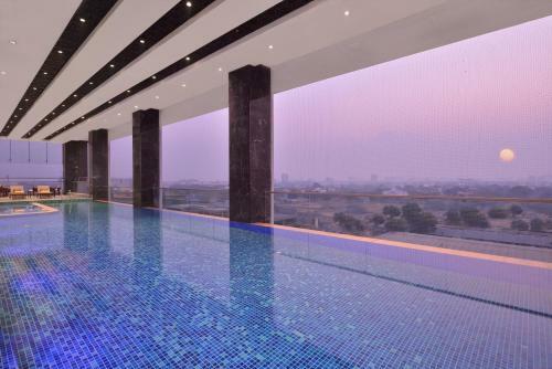 Hotel Taj Skyline Ahmedabad