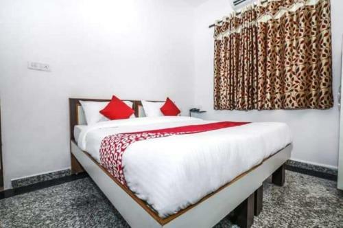 Hotel The Gulab Resort