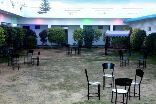 Hotel The Gulab Resort