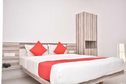 Hotel Oyo 29437 Ramesh Inn