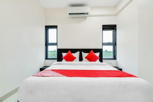 Oyo 60752 V&s Hotel