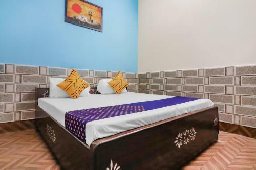 Hotel Spot On 76426 R N Residency