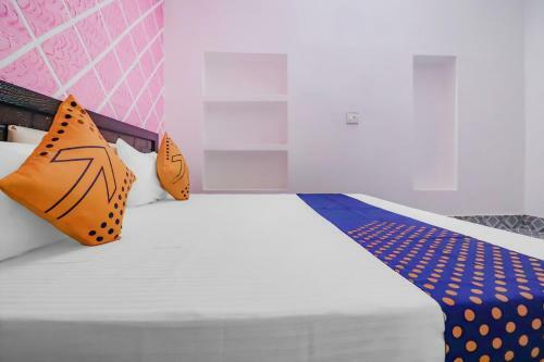 Hotel Spot On 76426 R N Residency