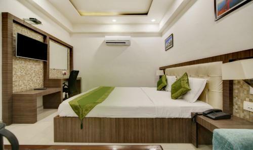 Hotel Treebo Trip Solitaire