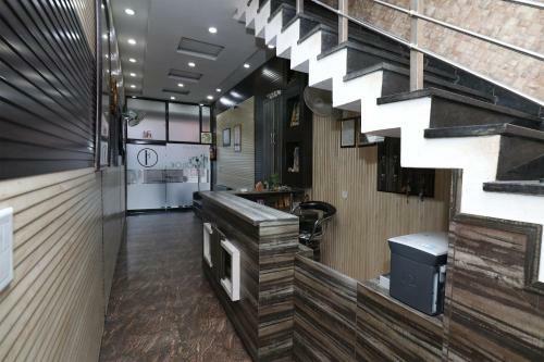 Oyo 8616 Hotel Inderlok