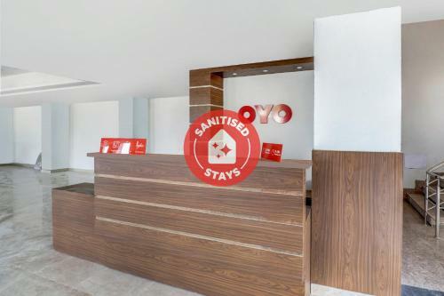 Oyo 47017 Hotel Hallmark