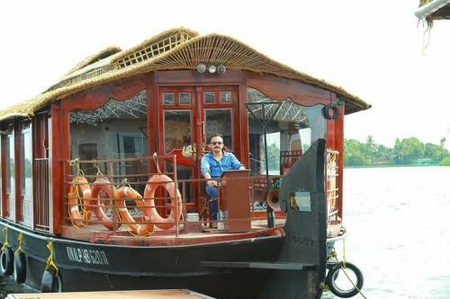 Hotel My Trip House Boats