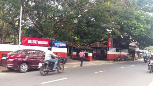 Hotel Gowri Heritage Resorts