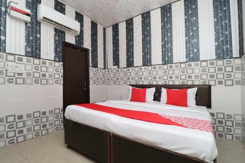 Oyo 28409 Hotel Big City