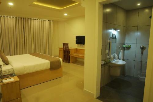 The Hotel Chettungal