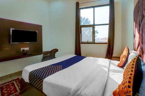Oyo 76162 New Shivani Hotel