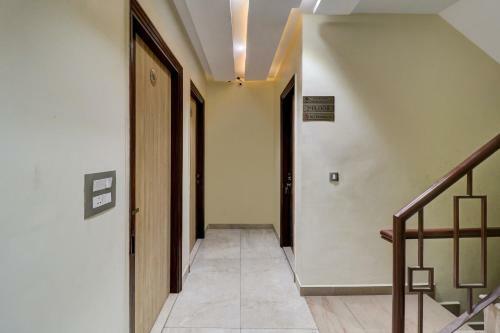 Oyo 76162 New Shivani Hotel