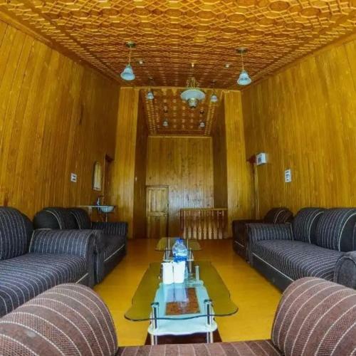 Hotel The Pinus Resort