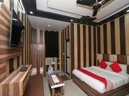 Hotel Oyo 15431 Elibrista