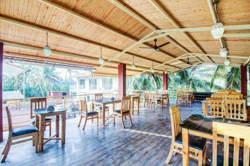 Hotel Sea Shell Beach Cottages & Suites